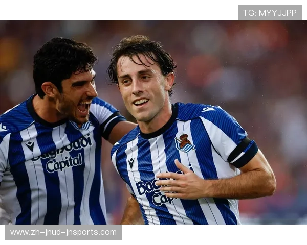 西甲联赛如何确定裁判：西甲联赛裁判的选拔标准与赛场判罚分析