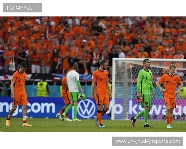 西甲联赛中有哪些球员和球队通过刷黄牌获得关注