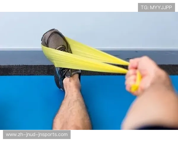 足球阻力带在对抗性训练中对提升比赛实战表现有多大帮助